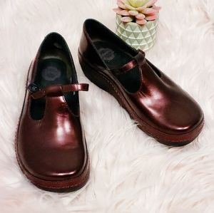 Timberland Pro Burgundy Mary Jane Clog Size 7.5